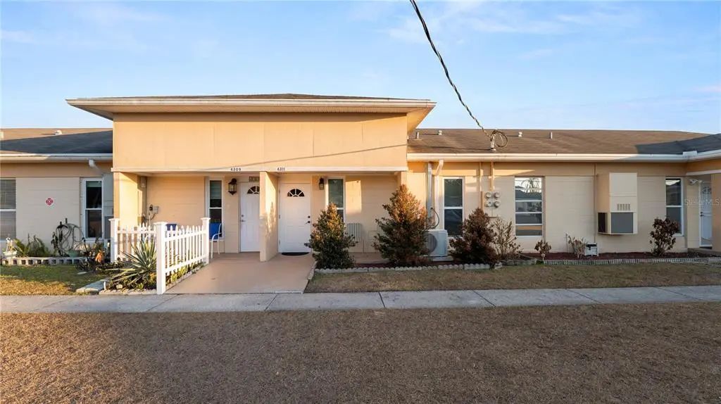 4311 Club Circle, LAKESHORE