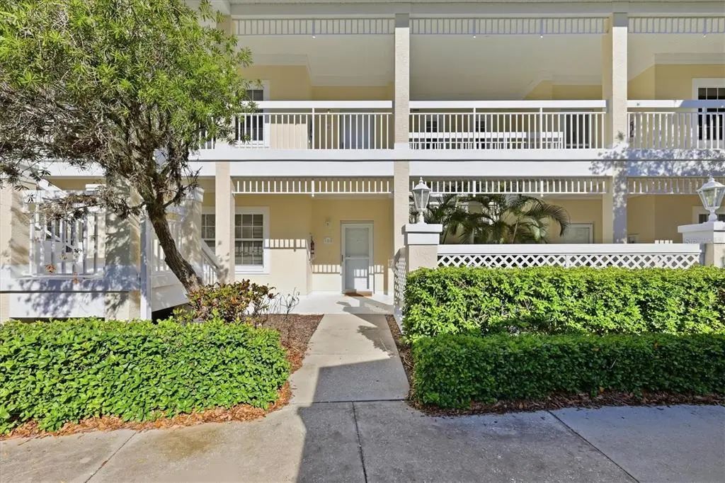 3803 54th Drive W 103, BRADENTON