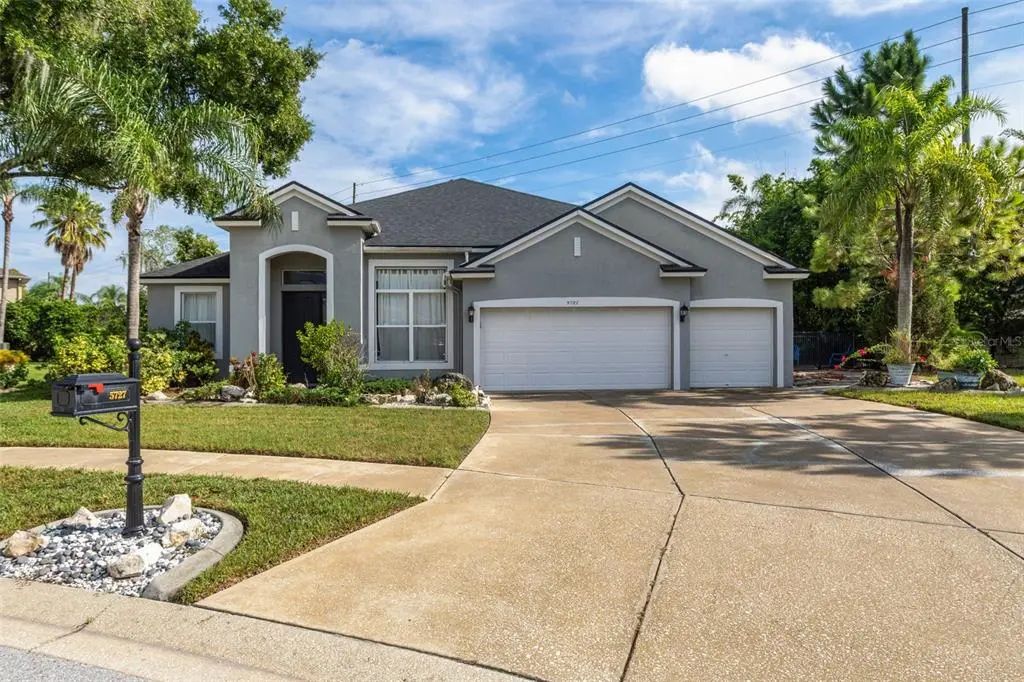 5727 Golden Owl Loop, LAND O LAKES