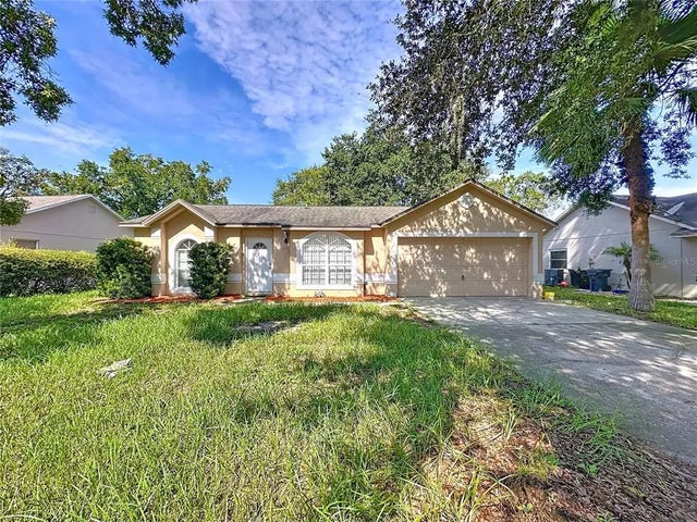 215 Foggy Creek Road, DAVENPORT