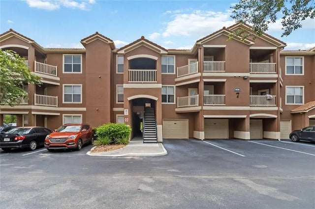 8836 Villa View Circle 303, ORLANDO
