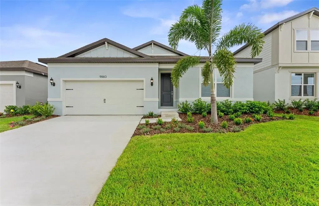 9883 Hickory Pines Avenue, RIVERVIEW