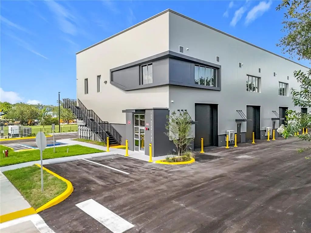 705 Hennis Road, WINTER GARDEN