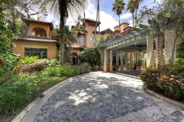 9291 Point Cypress Drive, ORLANDO