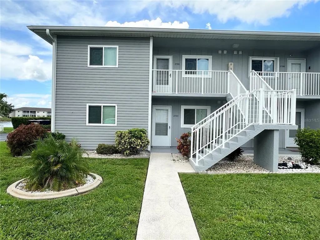 12274 Sw Egret Circle 2705, LAKE SUZY