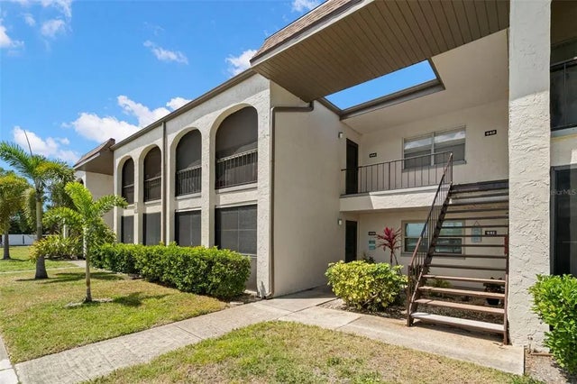 7701 Starkey Road 443, SEMINOLE