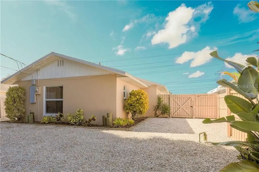 2907 Hyde Park Street, SARASOTA