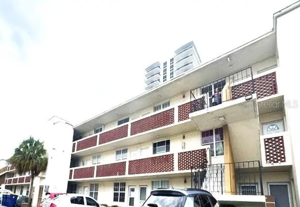 1770 79th St Causeway D111, NORTH BAY VILLAGE