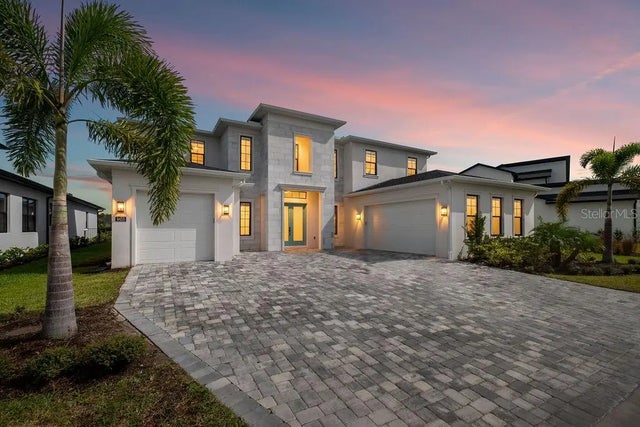 9453 Golden Laurel Lane, ORLANDO