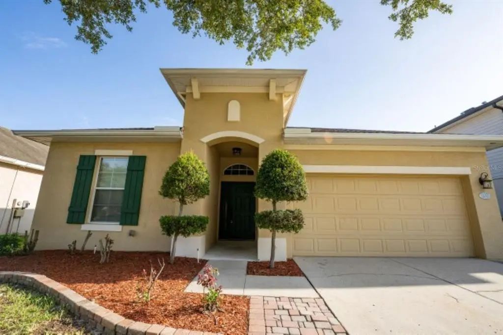 7627 Stoney Hill Drive, WESLEY CHAPEL