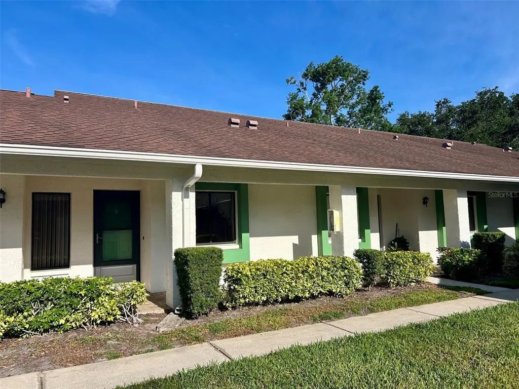 2514 Royal Pines Circle 25d, CLEARWATER