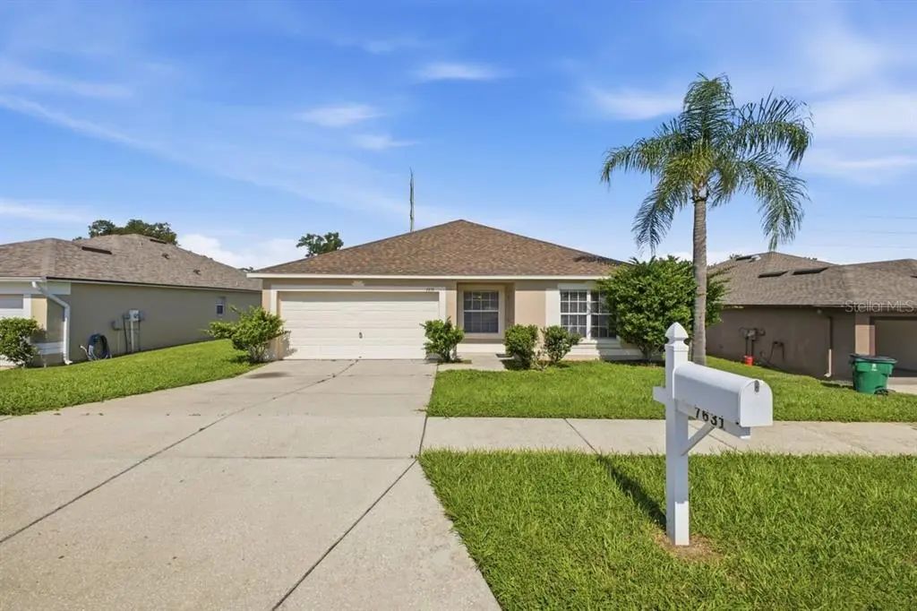 7631 Merchantville Circle, ZEPHYRHILLS