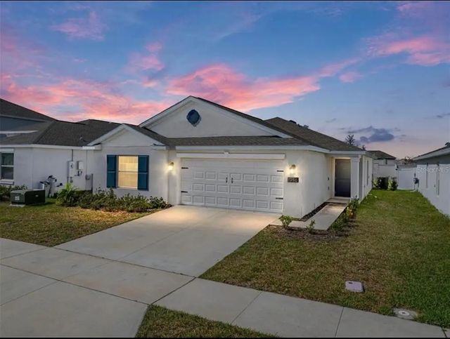 1946 Pond Pine Court, HAINES CITY