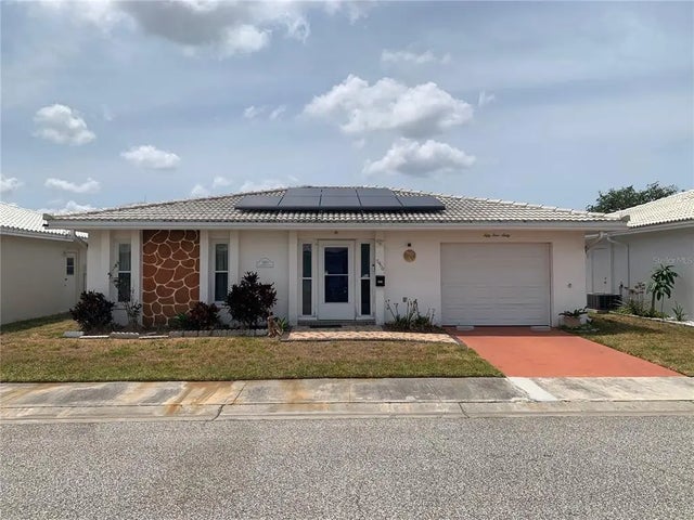5460 Lemon Tree Lane N, PINELLAS PARK