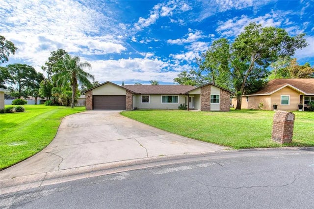 63 Sycamore Circle, ORMOND BEACH