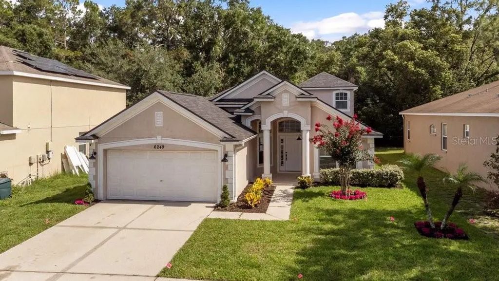6249 Twin Bridges Drive, ZEPHYRHILLS