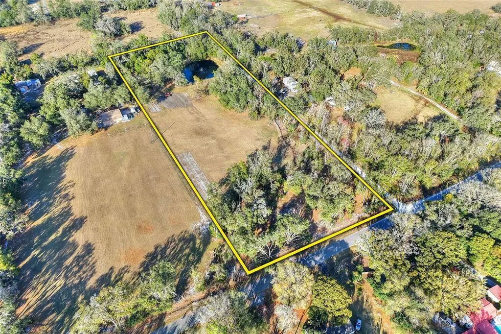 8602 Back Road, PLANT CITY