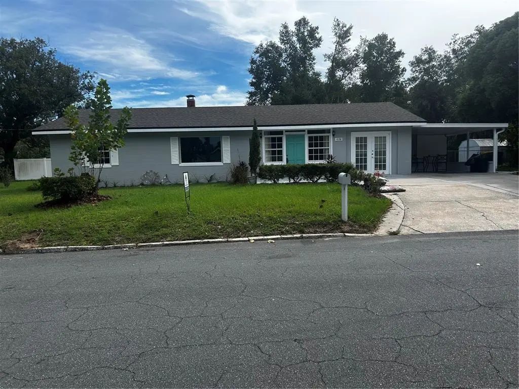 1030 E 4th Avenue, MOUNT DORA