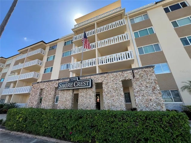 1200 North Shore Dr 503, ST PETERSBURG