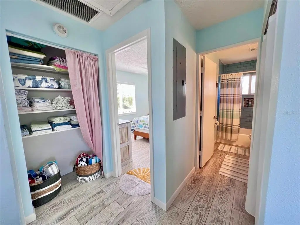 Gulf Shores Realty: 33 4d35565b501467d16a60165be3c8b966 l