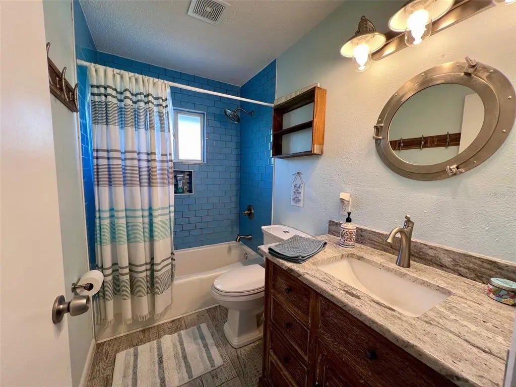 Gulf Shores Realty: 34 4ef9e5305c5e64614c92e2db6f555586 l