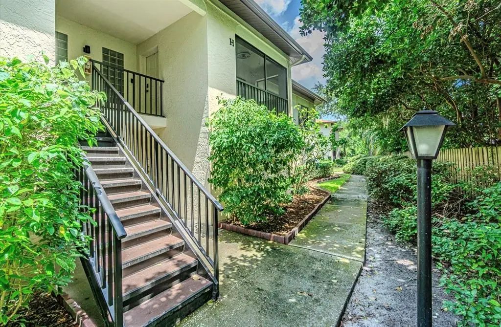 3345 Crystal Court E H, PALM HARBOR