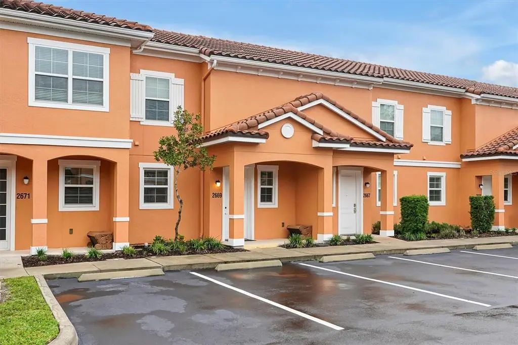 2669 Roadster Lane, KISSIMMEE