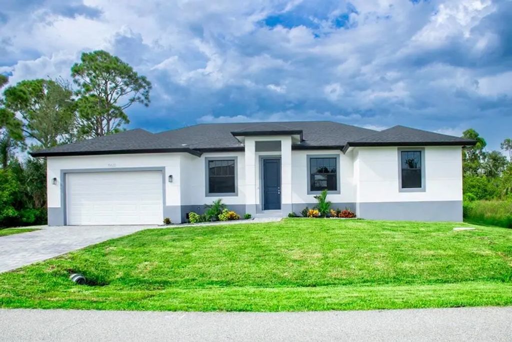 15633 Lakeland Circle, PORT CHARLOTTE