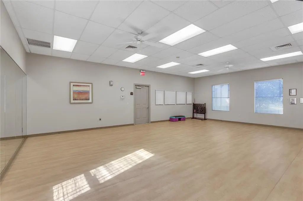 36 of 50 - 27239 White Plains Way, LEESBURG, FL