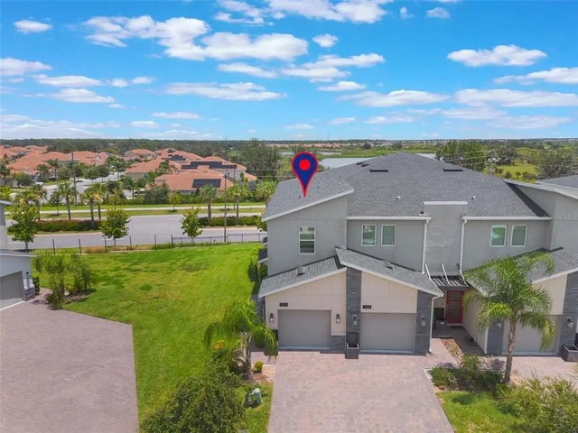 1153 Drop Lane, DAVENPORT