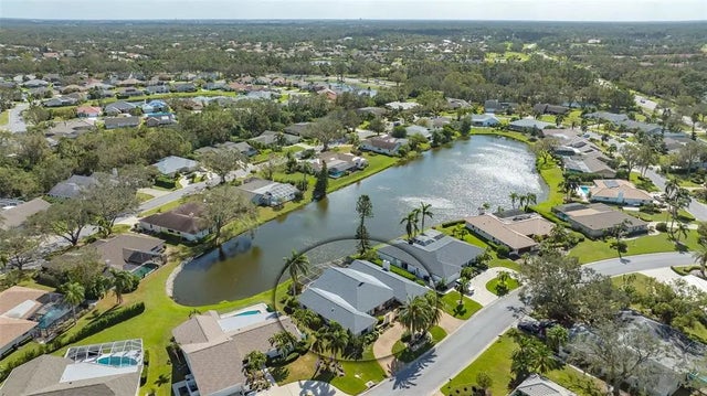 5692 Country Lakes Drive, SARASOTA