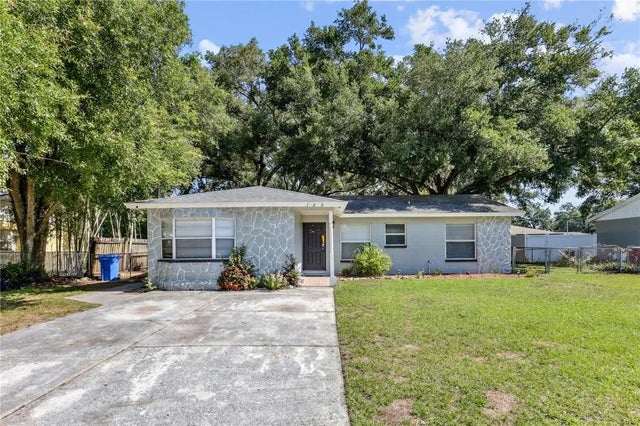 129 Magnolia Avenue, SEFFNER