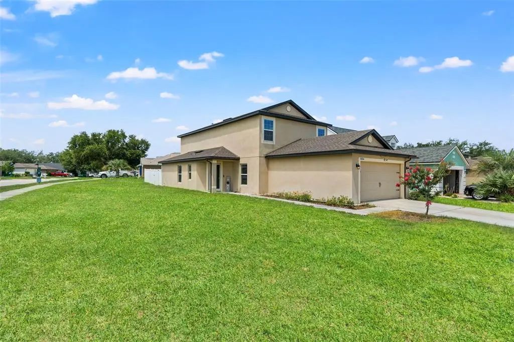 14284 Lemon Yellow Tree Lane, BROOKSVILLE