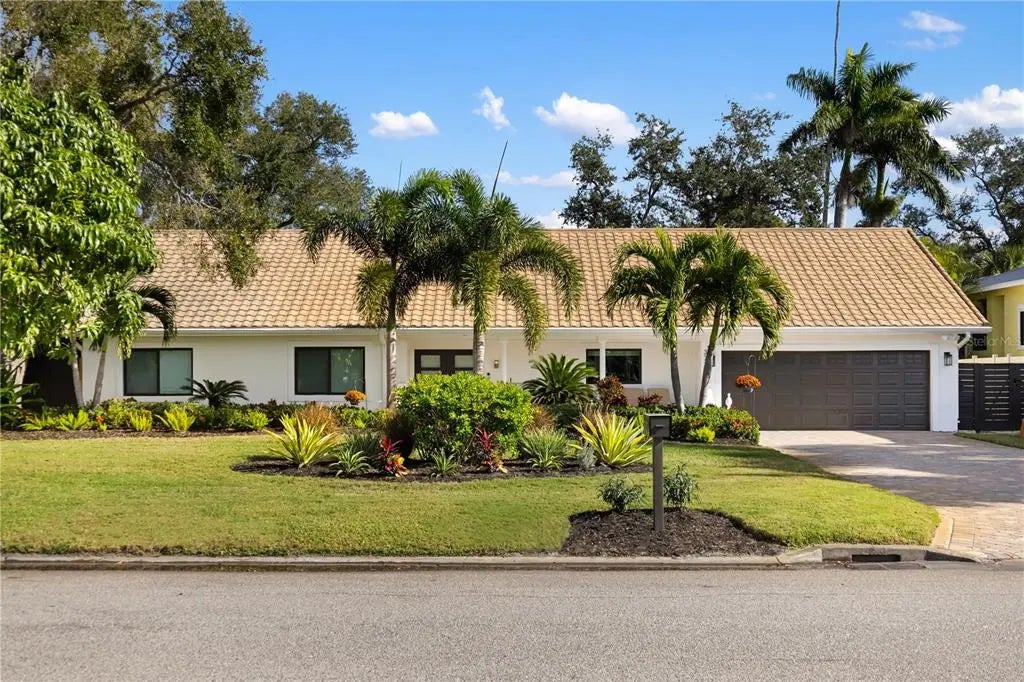 3727 Tangier Terrace, SARASOTA