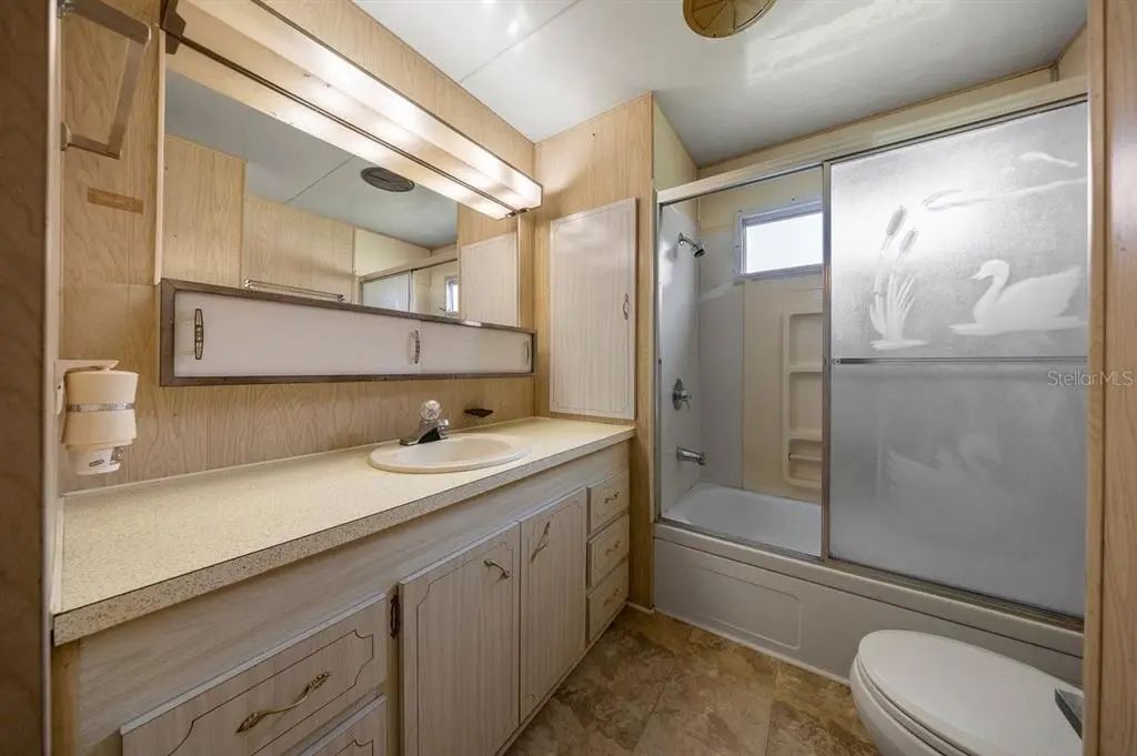 21 of 36 - 13337 Woodland Drive, ASTATULA, FL