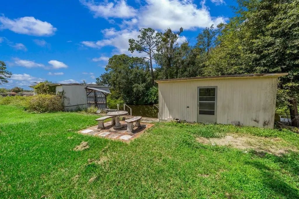 28 of 36 - 13337 Woodland Drive, ASTATULA, FL