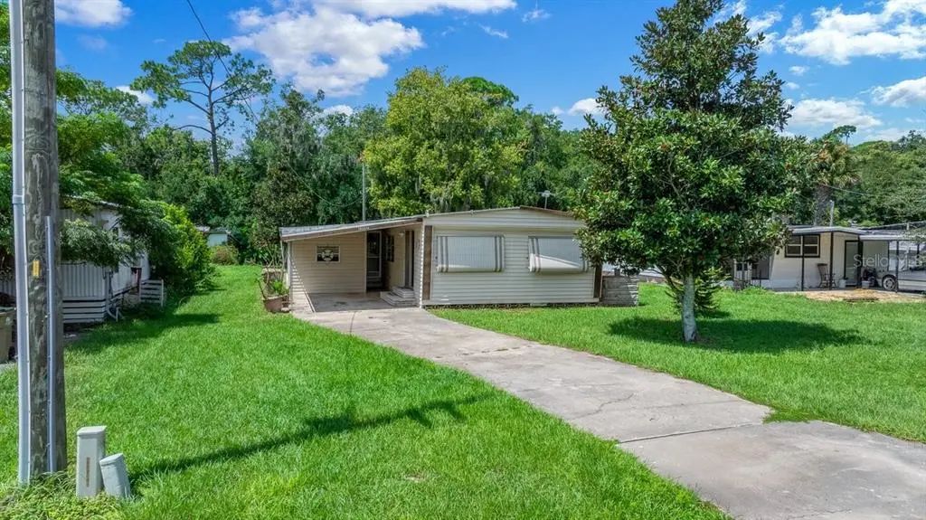 5 of 36 - 13337 Woodland Drive, ASTATULA, FL