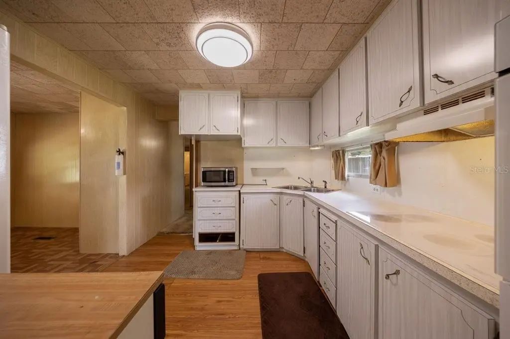 7 of 36 - 13337 Woodland Drive, ASTATULA, FL