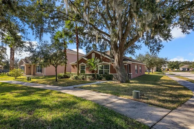 604 Bending Oak Trail, WINTER GARDEN