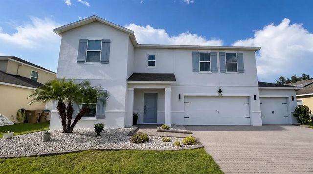 352 Blue Lake Circle, KISSIMMEE