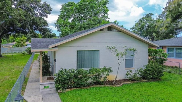 2534 40th Avenue N, ST PETERSBURG