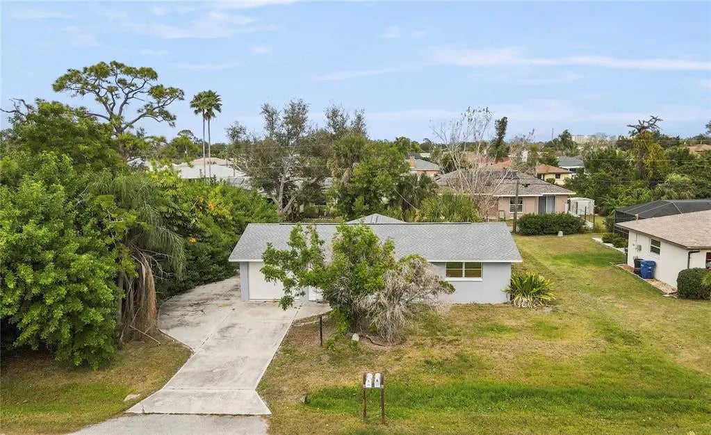 340 Periwinkle Road, VENICE