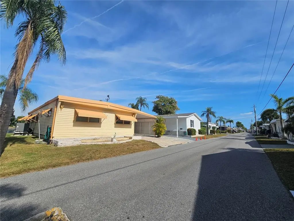 18675 Us Highway 19 N 498, CLEARWATER