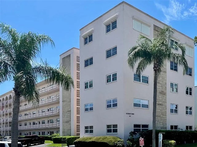 5623 80th Street N 406, ST PETERSBURG