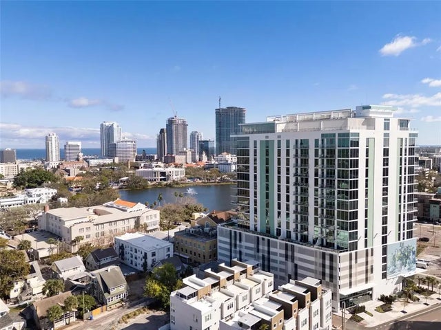 777 3rd Avenue N 1403, ST PETERSBURG