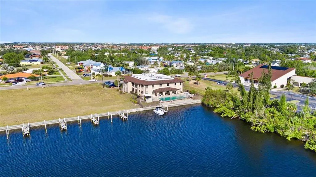 1217 Aqui Esta Drive 5, PUNTA GORDA