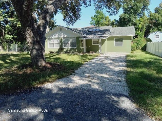 4939 Woodland Drive, ST PETERSBURG
