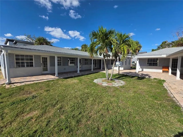 14225 Palm Street 2, MADEIRA BEACH