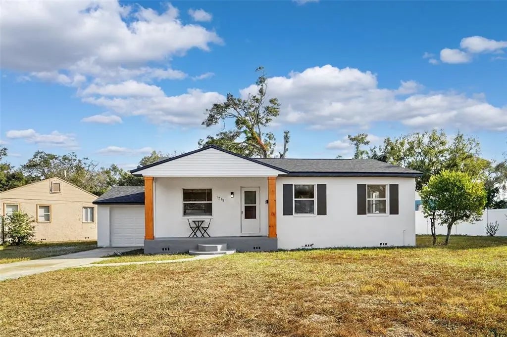 1215 Nicholson Street, CLEARWATER