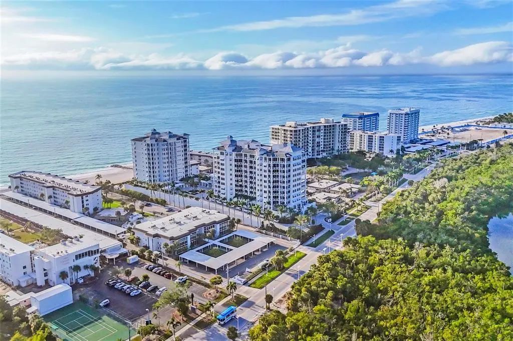 2110 Benjamin Franklin Drive 104, SARASOTA